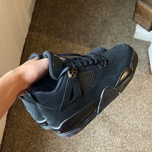 Jordan 4 Black Cat - SIZE 8 WMNS